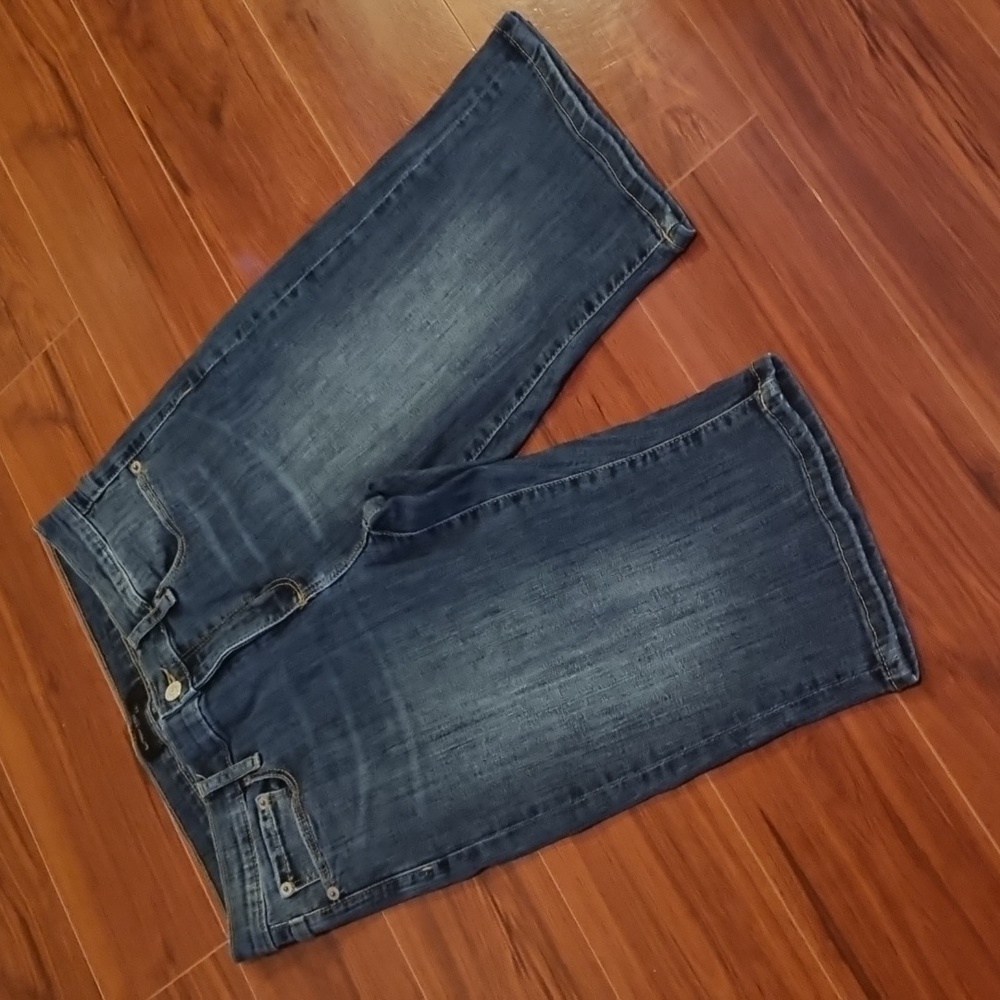 Banana Republic Denim Shorts Medium Wash Size 28/6 - Picture 3 of 12